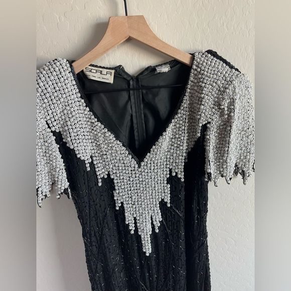 SCALA Vintage Beaded Black And White Long Silk Gown Dress Size M - Picture 4 of 8
